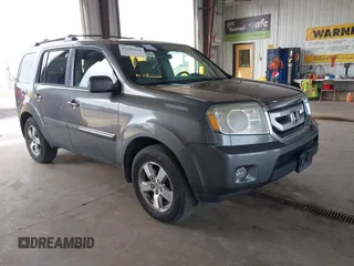 2009 Honda Pilot EX with VIN 5FNYF48419B021891, listed as a IAAI auction lot 42241327 with 178,926 mi miles and . Bid and sale history available at DreamBid. Image 1.