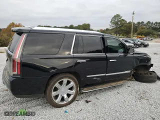 2018 Cadillac Escalade Luxury with VIN 1GYS3BKJ0JR318600, listed as a Copart auction lot 77821514 with 178,369 mi miles and Salvage Title. Bid and sale history available at carsss.com. Image 3.