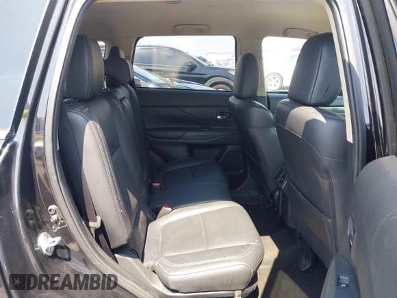 2019 Mitsubishi Outlander SE with VIN JA4AD3A33KZ005401, listed as a IAAI auction lot 42270895 with 58,080 mi miles and . Bid and sale history available at DreamBid. Image 8.