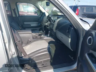 2008 Dodge Nitro SLT with VIN 1D8GT58K88W288773, listed as a IAAI auction lot 42724555 with 146,365 mi miles and . Bid and sale history available at DreamBid. Image 5.