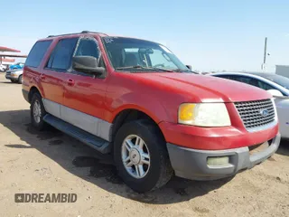 2003 Ford Expedition Special Service with VIN 1FMPU15L03LC21642, listed as a IAAI auction lot 41952427 with 262,681 mi miles. Bid and sale history available at carsss.com. Image 1.
