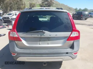 2008 Volvo XC70 with VIN YV4BZ982681006008, listed as a IAAI auction lot 41870625 with 248,341 mi miles. Bid and sale history available at carsss.com. Image 16.
