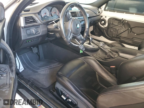 2017 BMW M4 with VIN WBS3R9C56HK709054, listed as a Copart auction lot 52330915 with 64,844 mi miles and Salvage title. Bid and sale history available at DreamBid. Image 8.