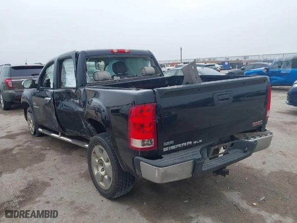 2011 GMC Sierra 1500 SLE with VIN 3GTP1VE05BG399018, listed as a IAAI auction lot 41513516 with 181,834 mi miles. Bid and sale history available at carsss.com. Image 3.