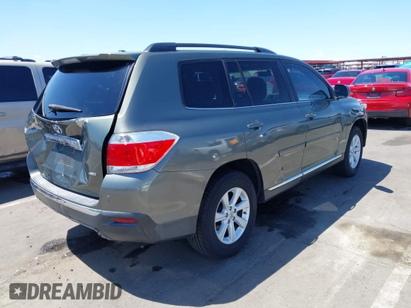 2012 Toyota Highlander with VIN 5TDBK3EHXCS130906, listed as a IAAI auction lot 42228273 with 89,749 mi miles and . Bid and sale history available at DreamBid. Image 4.