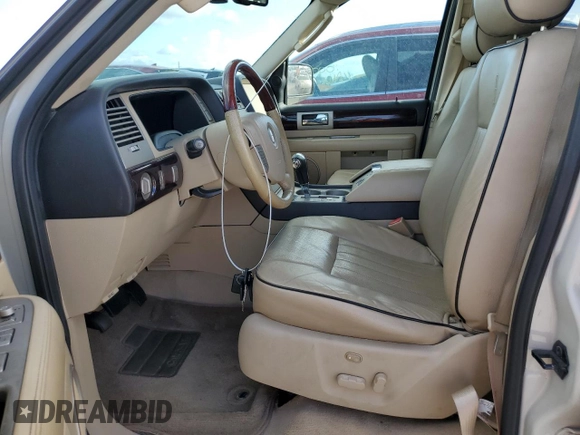 2006 Lincoln Navigator Luxury with VIN 5LMFU28516LJ19668, listed as a Copart auction lot 78760584 with 127,590 mi miles and Clean Title. Bid and sale history available at carsss.com. Image 7.
