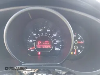 2015 Kia Soul z VIN KNDJN2A29F7165059, wystawiony jako IAAI lot #41621306 z przebiegiem 122 864 mil mil oraz . Historia ofert i sprzedaży dostępna na DreamBid. Obrazek 7.
