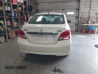 2019 Mitsubishi Mirage ES z VIN ML32F3FJ1KHF12997, wystawiony jako IAAI lot #42060181 z przebiegiem 89 393 mil mil oraz . Historia ofert i sprzedaży dostępna na DreamBid. Obrazek 17.