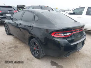 2015 Dodge Dart SXT z VIN 1C3CDFBB2FD268203, wystawiony jako IAAI lot #41901893 z przebiegiem 187 278 mil mil oraz . Historia ofert i sprzedaży dostępna na DreamBid. Obrazek 3.