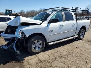 2018 Ram 1500 SLT with VIN 1C6RR7LG3JS272828, listed as a Copart auction lot 46913545 with 161,878 mi miles and Salvage Title. Bid and sale history available at carsss.com. Image 1.