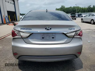 2012 Hyundai Sonata Hybrid with VIN KMHEC4A44CA038041, listed as a Copart auction lot 59034795 with 200,707 mi miles and Clean title. Bid and sale history available at DreamBid. Image 6.