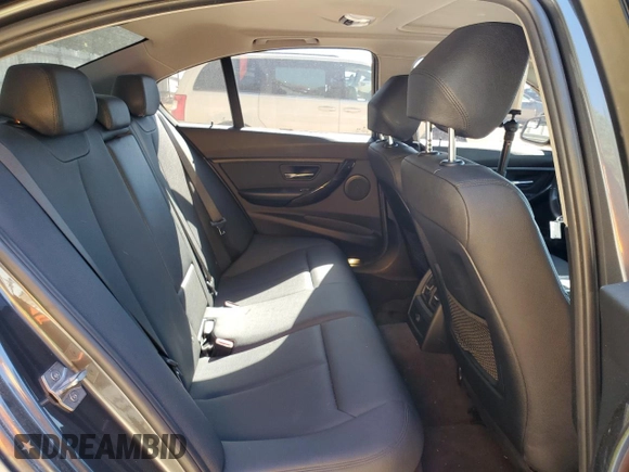 2018 BMW 3 Series 320i xDrive with VIN WBA8A3C54JA358624, listed as a Copart auction lot 74696374 with 55,342 mi miles and Salvage title. Bid and sale history available at DreamBid. Image 11.