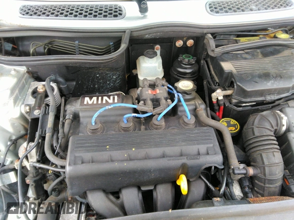 2002 MINI Hardtop with VIN WMWRC33432TE10226, listed as a IAAI auction lot 41973956 with 156,445 mi miles and . Bid and sale history available at DreamBid. Image 10.