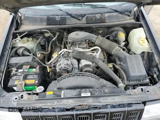 1997 Jeep Grand Cherokee Limited z VIN 1J4GZ78Y8VC586034, wystawiony jako Copart lot #58061705 z przebiegiem 244 355 mil mil oraz Czysty tytuł • Clean title. Historia ofert i sprzedaży dostępna na DreamBid. Obrazek 12.