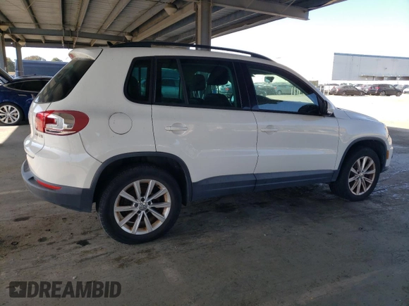 2012 Volkswagen Tiguan with VIN WVGCV7AX2CW515758, listed as a Copart auction lot 52456355 with 179,907 mi miles and Clean Title. Bid and sale history available at DreamBid. Image 3.