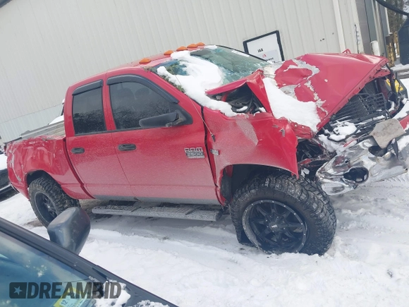 2007 Dodge 2500 SLT z VIN 1D7KS28D57J536040, wystawiony jako IAAI lot #41519226 z przebiegiem 109 034 mil mil oraz . Historia ofert i sprzedaży dostępna na DreamBid. Obrazek 13.