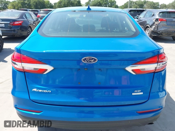 2020 Ford Fusion SE z VIN 3FA6P0HD8LR135668, wystawiony jako IAAI lot #42253008 z przebiegiem 69 625 mil mil oraz . Historia ofert i sprzedaży dostępna na DreamBid. Obrazek 16.