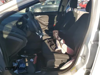 2015 Ford Focus SE с VIN 1FADP3F21FL263604, выставлен на аукционе Copart как лот 82762124 с пробегом 97 298 миль миль и Чистый • Clean title. История ставок и продаж доступна на DreamBid. Изображение 7.
