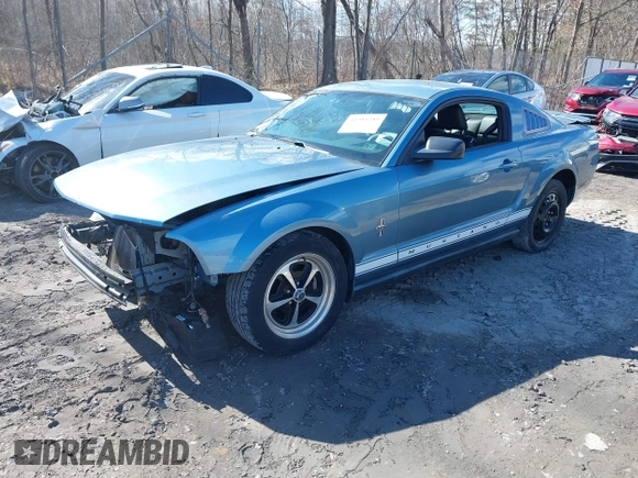 2008 Ford Mustang Deluxe with VIN 1ZVHT80NX85135471, listed as a IAAI auction lot 41985289 with 148,952 mi miles. Bid and sale history available at carsss.com. Image 18.