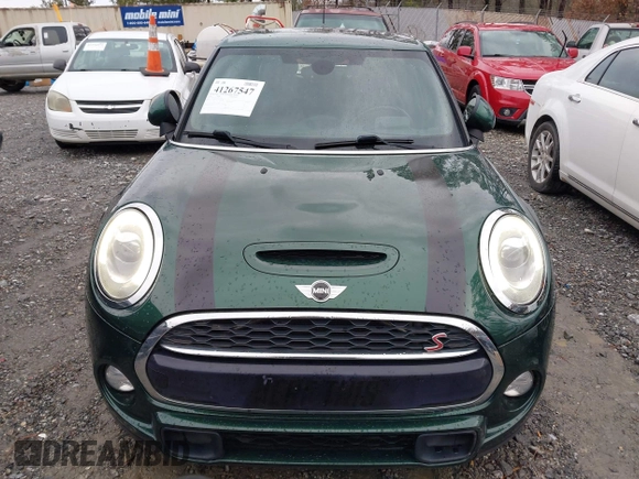 2016 MINI Cooper Hardtop 4 Door S with VIN WMWXU3C58G2D31595, listed as a IAAI auction lot 41267547 with 145,191 mi miles. Bid and sale history available at carsss.com. Image 12.
