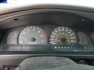2001 Toyota 4Runner SR5 with VIN JT3GN86R110211881, listed as a Copart auction lot 51843755 with 221,008 mi miles and Clean Title. Bid and sale history available at carsss.com. Image 9.