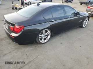 2015 BMW 7 Series 750i xDrive with VIN WBAYB6C56FD966052, listed as a Copart auction lot 47776235 with 123,754 mi miles and Clean Title. Bid and sale history available at DreamBid. Image 3.