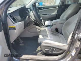 2018 Hyundai Tucson SEL with VIN KM8J3CA42JU729265, listed as a Copart auction lot 60167665 with 174,318 mi miles and Salvage title. Bid and sale history available at DreamBid. Image 7.