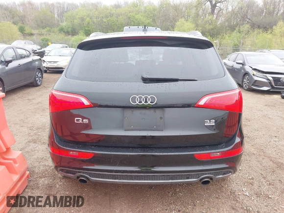 2012 Audi Q5 Prestige z VIN WA1WKAFP1CA013704, wystawiony jako IAAI lot #42171128 z przebiegiem 131 027 mil mil oraz . Historia ofert i sprzedaży dostępna na DreamBid. Obrazek 16.