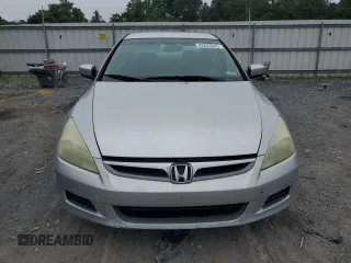 2006 Honda Accord LX with VIN 1HGCM56476A082838, listed as a Copart auction lot 62833545 with 278,550 mi miles and Clean title. Bid and sale history available at DreamBid. Image 5.
