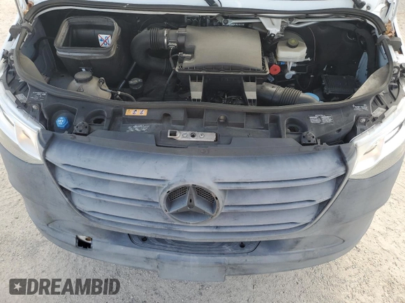 2020 Mercedes-Benz Sprinter with VIN W1W4EBHY4LT019845, listed as a Copart auction lot 46849875 with 60,201 mi miles and Salvage Title. Bid and sale history available at DreamBid. Image 13.