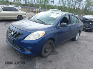 2012 Nissan Versa SL with VIN 3N1CN7AP1CL880042, listed as a IAAI auction lot 41833105 with 82,682 mi miles and . Bid and sale history available at carsss.com. Image 2.