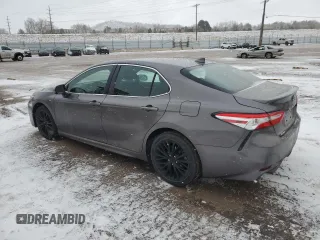 2020 Toyota Camry SE с VIN 4T1G11AK6LU943973, выставлен на аукционе Copart как лот 88141975 с пробегом 77 589 миль миль и Списание • Salvage title. История ставок и продаж доступна на DreamBid. Изображение 2.