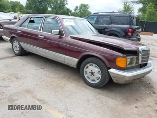 1985 Mercedes-Benz 500 SEL с VIN WDBCA37D4FA146844, выставлен на аукционе IAAI как лот 42788366 с пробегом 137 213 миль миль и . История ставок и продаж доступна на DreamBid. Изображение 1.