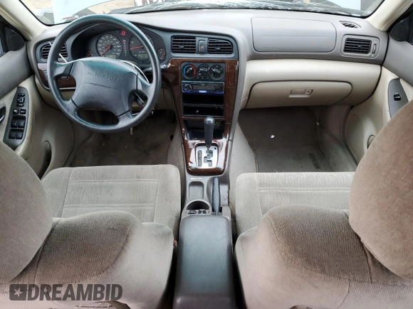 2001 Subaru Legacy Outback with VIN 4S3BH675317610103, listed as a Copart auction lot 82329804 with 199,445 mi miles and Salvage title. Bid and sale history available at DreamBid. Image 8.