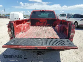 2005 Chevrolet Silverado 1500 Work Truck z VIN 1GCEC14X65Z139112, wystawiony jako Copart lot #61029675 z przebiegiem 167 947 mil mil oraz Czysty tytuł • Clean title. Historia ofert i sprzedaży dostępna na DreamBid. Obrazek 6.