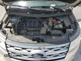 2019 Ford Explorer Limited z VIN 1FM5K8F82KGB43145, wystawiony jako Copart lot #57031025 z przebiegiem 76 481 mil mil oraz Szkoda całkowita • Salvage title. Historia ofert i sprzedaży dostępna na DreamBid. Obrazek 12.