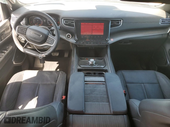 2024 Jeep Wagoneer Series II с VIN 1C4SJRBP2RS159821, выставлен на аукционе Copart как лот 49981005 с пробегом 14 857 миль миль и Чистый • Clean title. История ставок и продаж доступна на DreamBid. Изображение 8.