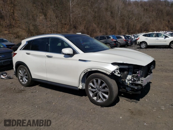 2020 Infiniti QX50 LUXE with VIN 3PCAJ5M32LF102733, listed as a Copart auction lot 46073343 with 23,978 mi miles. Bid and sale history available at carsss.com. Image 4.