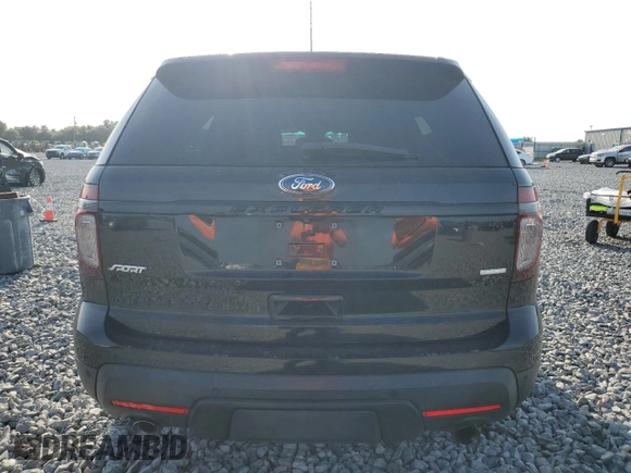 2015 Ford Explorer Sport с VIN 1FM5K8GT1FGA51937, выставлен на аукционе Copart как лот 58720245 с пробегом 111 575 миль миль и Списание • Salvage title. История ставок и продаж доступна на DreamBid. Изображение 6.