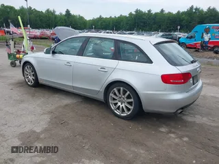 2010 Audi A4 Prestige z VIN WAU4FAFL3AA080751, wystawiony jako IAAI lot #42432815 z przebiegiem 218 078 mil mil oraz . Historia ofert i sprzedaży dostępna na DreamBid. Obrazek 3.