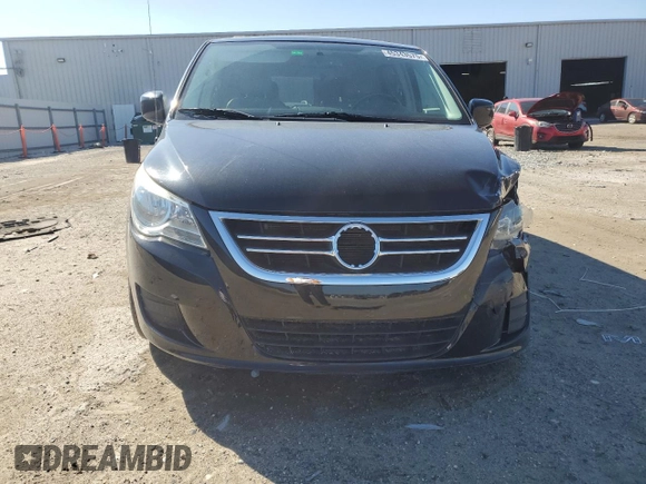 2014 Volkswagen Routan SE with VIN 2C4RVABG9ER135273, listed as a Copart auction lot 45343575 with 94,528 mi miles and Salvage title. Bid and sale history available at DreamBid. Image 5.