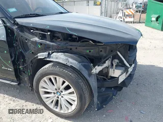 2016 BMW X5 xDrive35i z VIN 5UXKR0C56G0S85219, wystawiony jako IAAI lot #42213603 z przebiegiem 86 959 mil mil oraz . Historia ofert i sprzedaży dostępna na DreamBid. Obrazek 19.