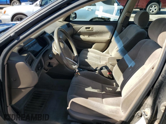 2000 Toyota Camry CE z VIN 4T1BG22K0YU699662, wystawiony jako Copart lot #47949165 z przebiegiem 270 179 mil mil oraz Szkoda całkowita • Salvage title. Historia ofert i sprzedaży dostępna na DreamBid. Obrazek 7.