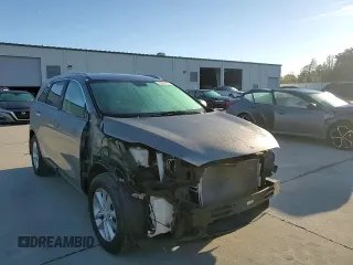 2016 Kia Sorento LX with VIN 5XYPG4A38GG057691, listed as a Copart auction lot 49957855 with 121,047 mi miles and Salvage Title. Bid and sale history available at carsss.com. Image 11.