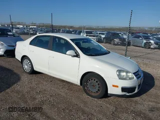 2008 Volkswagen Jetta Sedan S with VIN 3VWJM71K38M186883, listed as a IAAI auction lot 41955788 with 130,116 mi miles. Bid and sale history available at carsss.com. Image 1.