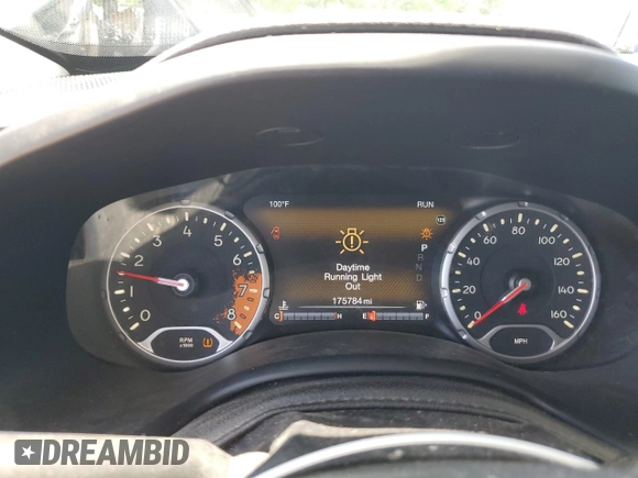 2016 Jeep Renegade Trailhawk with VIN ZACCJBCT7GPD39077, listed as a Copart auction lot 61267375 with 175,784 mi miles and Salvage title. Bid and sale history available at DreamBid. Image 9.