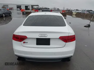 2015 Audi S5 Premium Plus with VIN WAUCGAFR0FA060672, listed as a IAAI auction lot 41183272 with 123,231 mi miles. Bid and sale history available at carsss.com. Image 16.