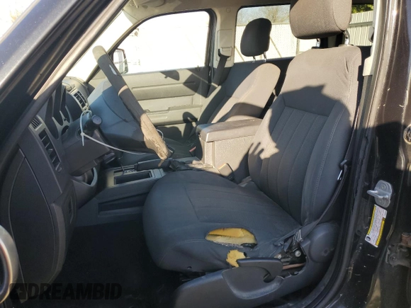 2011 Dodge Nitro Heat with VIN 1D4PT4GKXBW600645, listed as a Copart auction lot 53434985 with 129,904 mi miles and Clean Title. Bid and sale history available at DreamBid. Image 7.