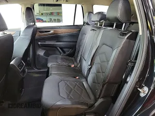 2024 Volkswagen Atlas SE with VIN 1V2HR2CA7RC575005, listed as a IAAI auction lot 42731226 with 14,322 mi miles and . Bid and sale history available at DreamBid. Image 11.