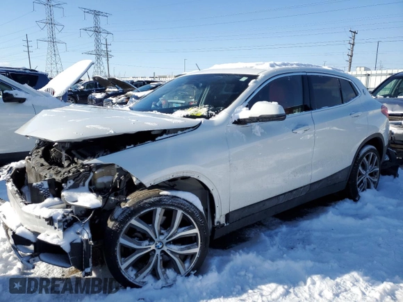 2018 BMW X2 xDrive28i with VIN WBXYJ5C35JEF80424, listed as a Copart auction lot 45007945 with 60,398 mi miles and Salvage Title. Bid and sale history available at carsss.com. Image 1.